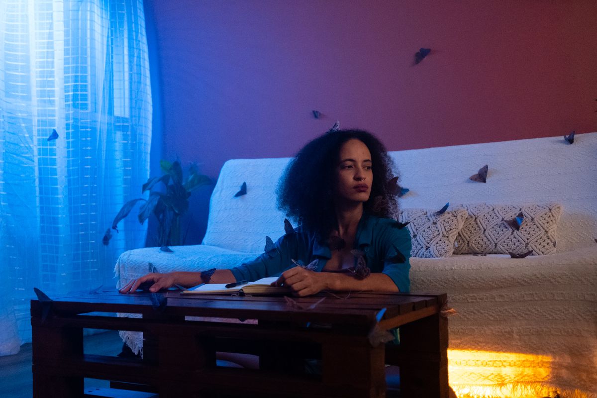 Filme  56 Dias, da diretora baiana Lara Carvalho, investiga sentimentos de mulheres que sofreram aborto espontâneo