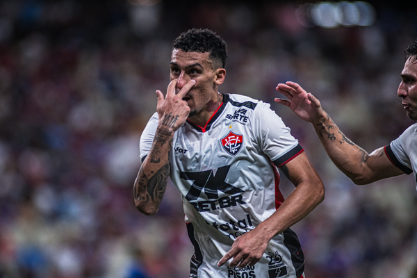 Vitória encara Atlético de Alagoinhas para terminar primeira fase do Baiano na liderança