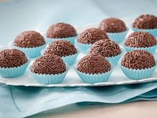 Imagem - Aprenda finalmente qual é a receita do brigadeiro perfeito