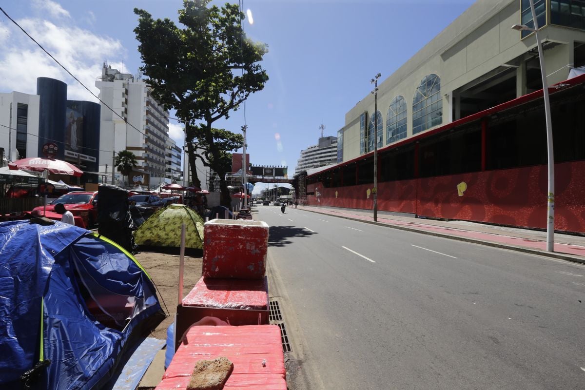 Espaço dos ambulantes em Ondina