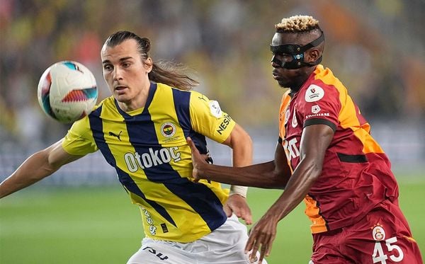 Jogo entre Galatasaray x Fenerbahçe será disputado nesta segunda-feira (24)