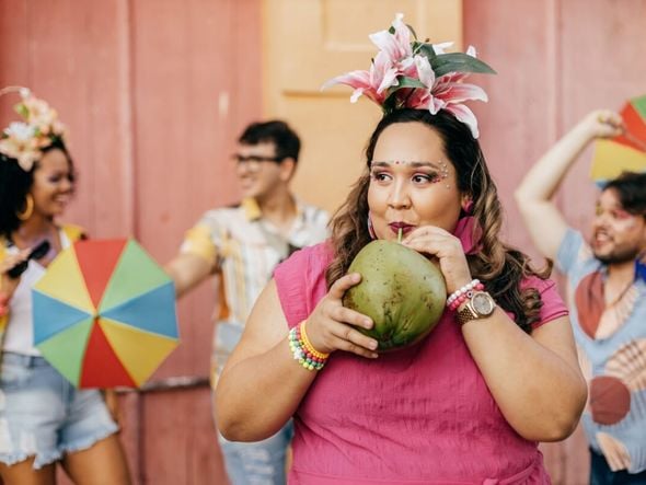 Imagem - 17 alimentos e bebidas para manter a energia no Carnaval