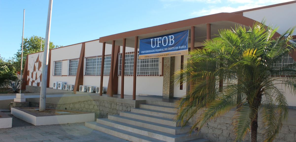 Ufob oferece 31 vagas em concurso