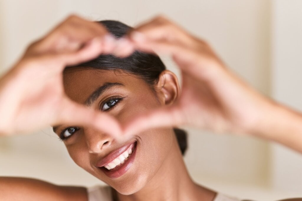 A vitamina C e os antioxidantes da toranja protegem os olhos contra os danos causados pelos radicais livres (Imagem: puhhha | Shutterstock) 