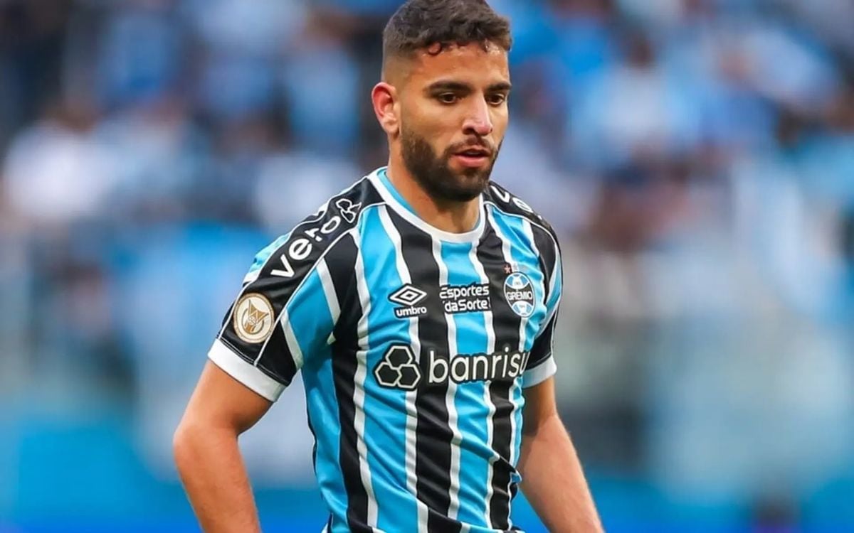 Volante Pepê deixou o Grêmio e acertou a transferência para o Vitória