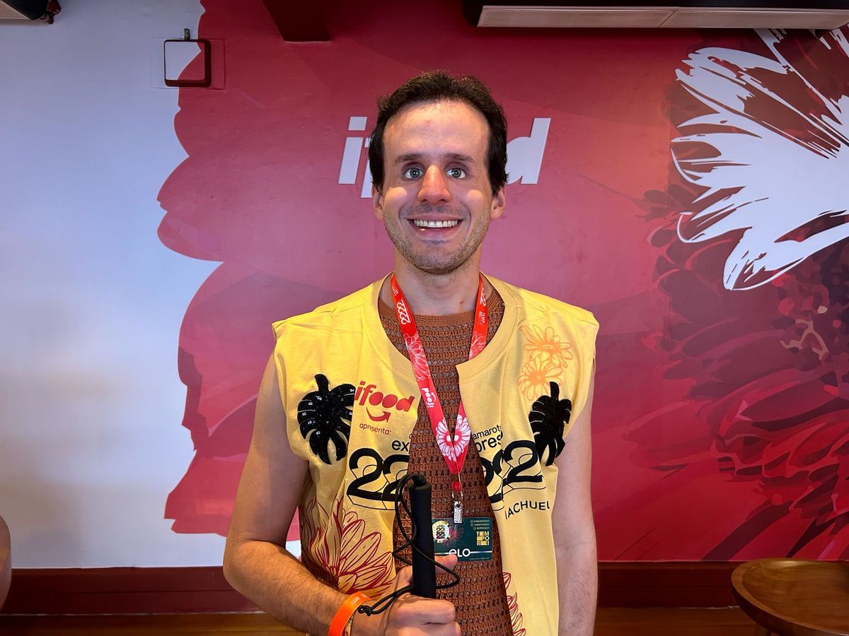 Desde 2012 o influenciador Fernando Campos marca presença na folia baiana