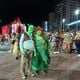 Imagem - Sensação do Carnaval, Shrek e Fiona de Salvador são casados há 42 anos