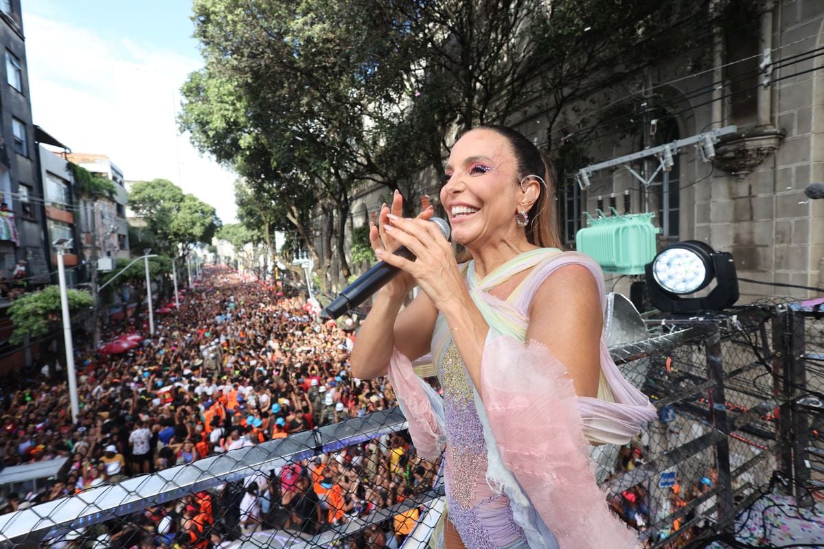 Ivete Sangalo comandou a pipoca no Campo Grande nesta terça