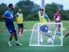 Imagem - Bahia faz último treino e embarca para jogo da Libertadores no Uruguai