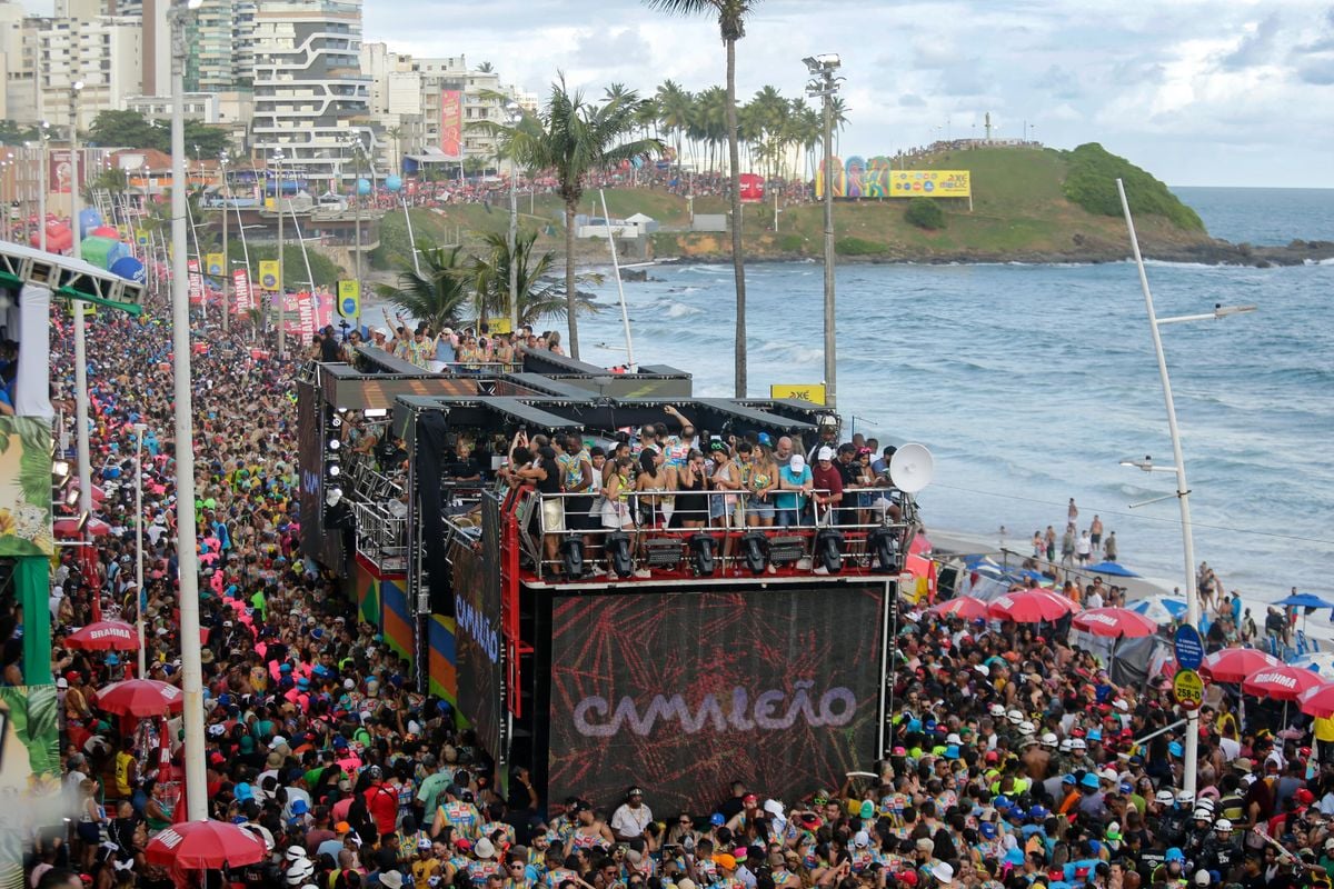 Bloco Camaleão na Barra