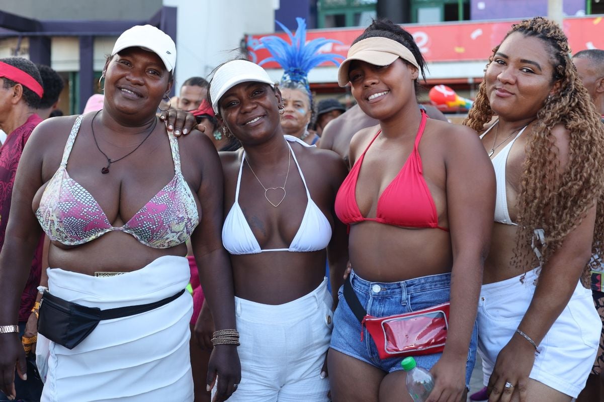 Presença de irmãs no Arrastão homenageia parente que morreu de covid-19