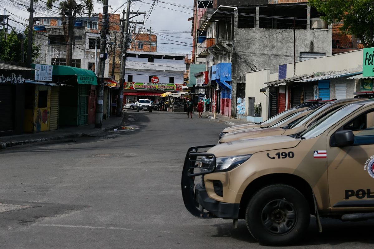 Policiamento em Fazenda Coutos