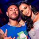 Imagem - Esposas e funcionárias foram barradas de festa com Neymar; prostitutas chegaram ao local horas depois