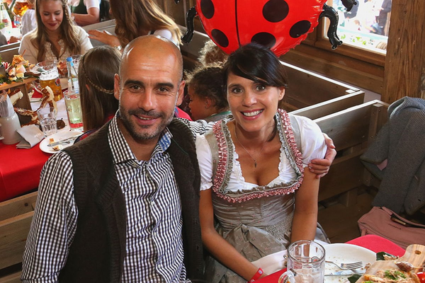 Guardiola e a esposa