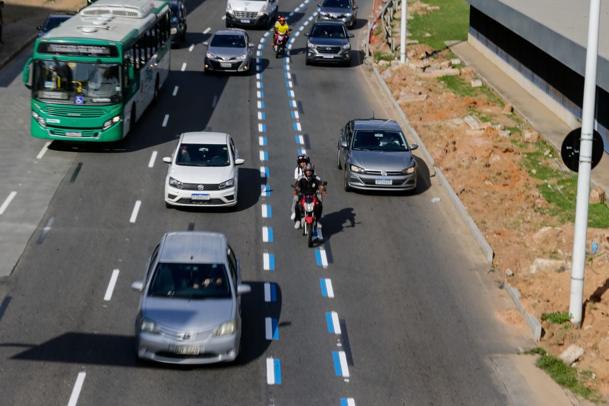 Motofaixa na Avenida Bonocô