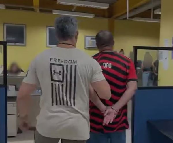 Homem foi detido em flagrante