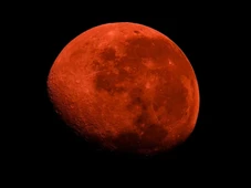 Imagem - Eclipse lunar mais longo do ano será transmitido; veja quando e onde