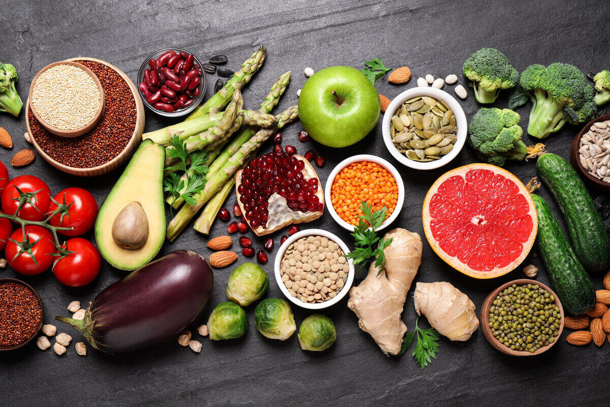 Promover a detoxificação de órgãos vitais fortalece a saúde interna e previne complicações metabólicas (Imagem: New Africa | Shutterstock)