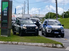 Imagem - Dentista baleada no peito em tiroteio na Paralela passa por cirurgia e aguarda vaga na UTI