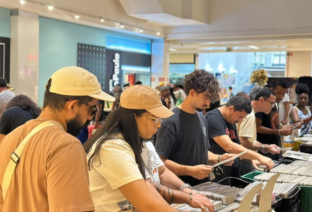 Edição da Feira do Vinil no Lapa