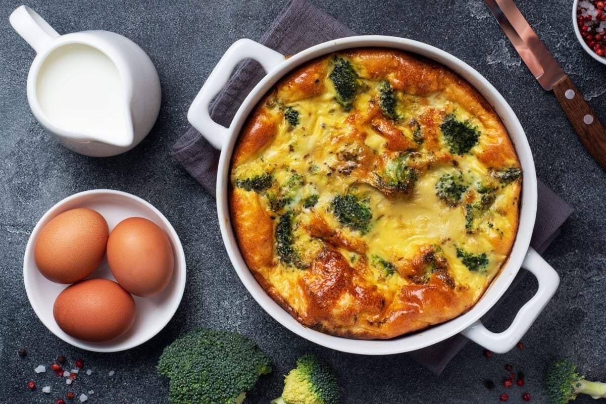 Omelete de brócolis (Imagem: Elenglush | Shutterstock)