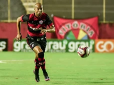 Imagem - Ídolo do Vitória deixa a aposentadoria e retorna ao futebol baiano