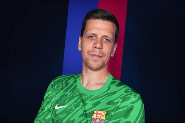 Szczesny pelo Barcelona