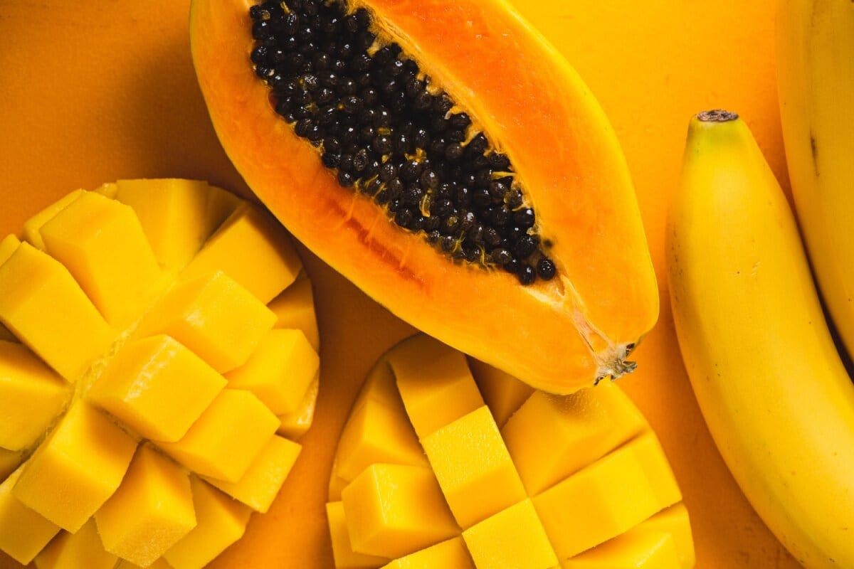 As frutas do outono são ricas em nutrientes (Imagem: Vladislav Noseek | Shutterstock)