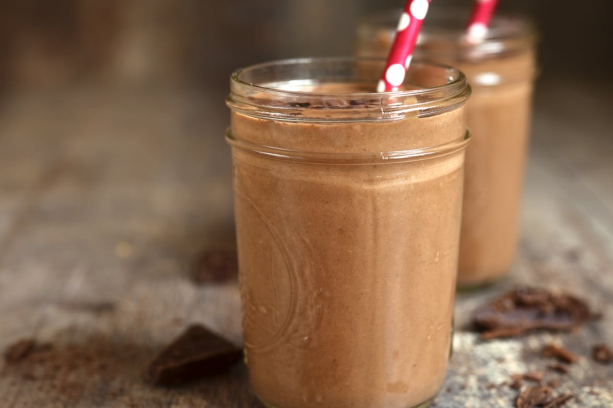 Milk-shake vegano de chocolate (Imagem: Liliya Kandrashevich | Shutterstock)
