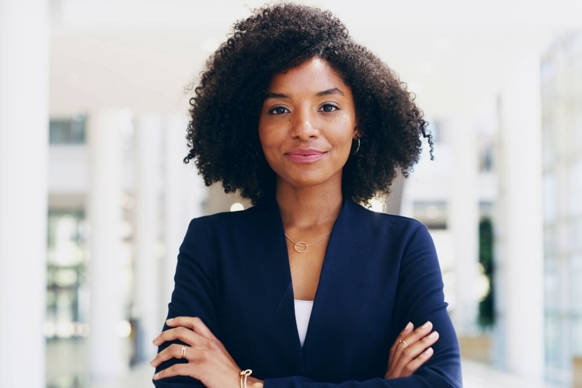 O mercado jurídico exige mais do que conhecimento técnico para os estudantes se destacarem (Imagem: PeopleImages.com - Yuri A | Shutterstock) 