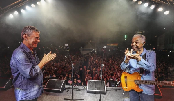 Chico Buarque e Gilberto Gil