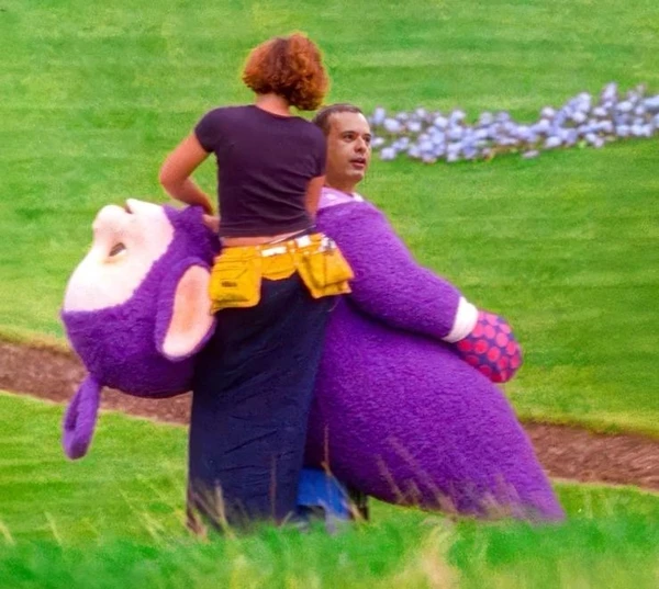 Ricardo Shmael  por Reprodução