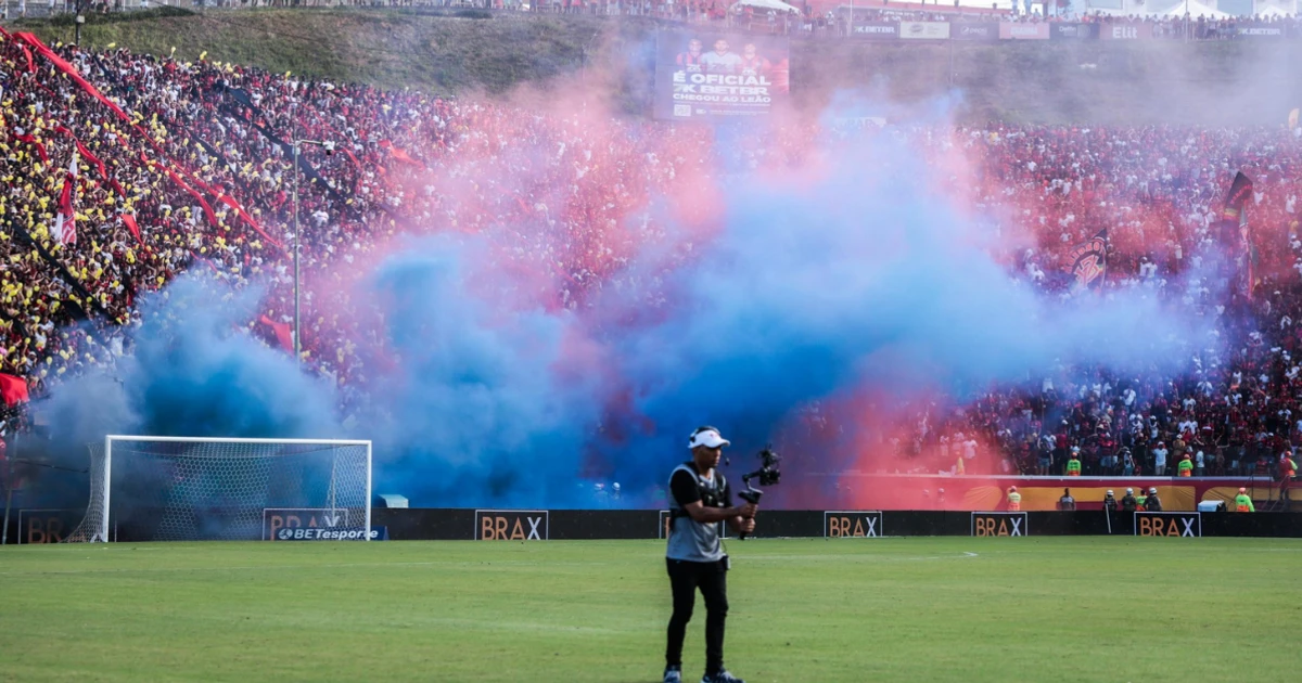 Imagem - Vitória anuncia rescisão com empresa responsável por fumaça no Barradão