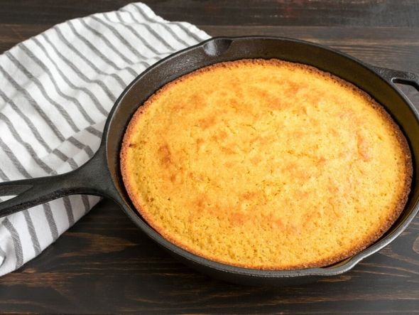 Imagem - 3 receitas práticas de pão de frigideira