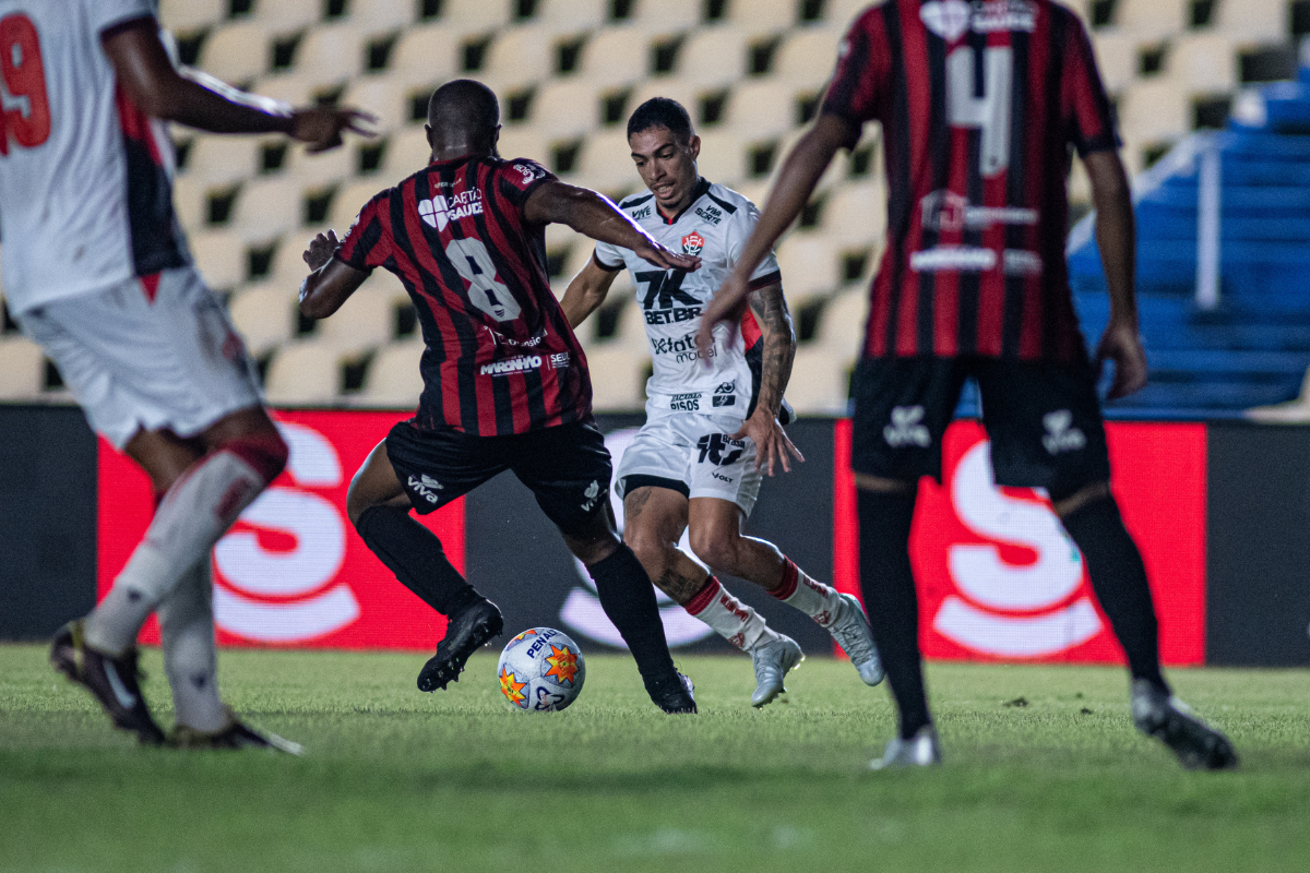 Vitória empata com o Moto Club e se classifica em primeiro na Copa do ...