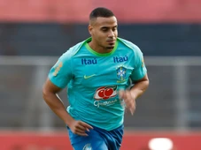 Imagem - Jornalista pede proibição de atletas da Premier League na Seleção e critica zagueiro: 'Um hipopótamo'