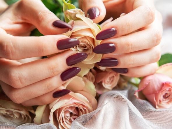 Imagem - Como fazer o esmalte durar mais tempo nas unhas