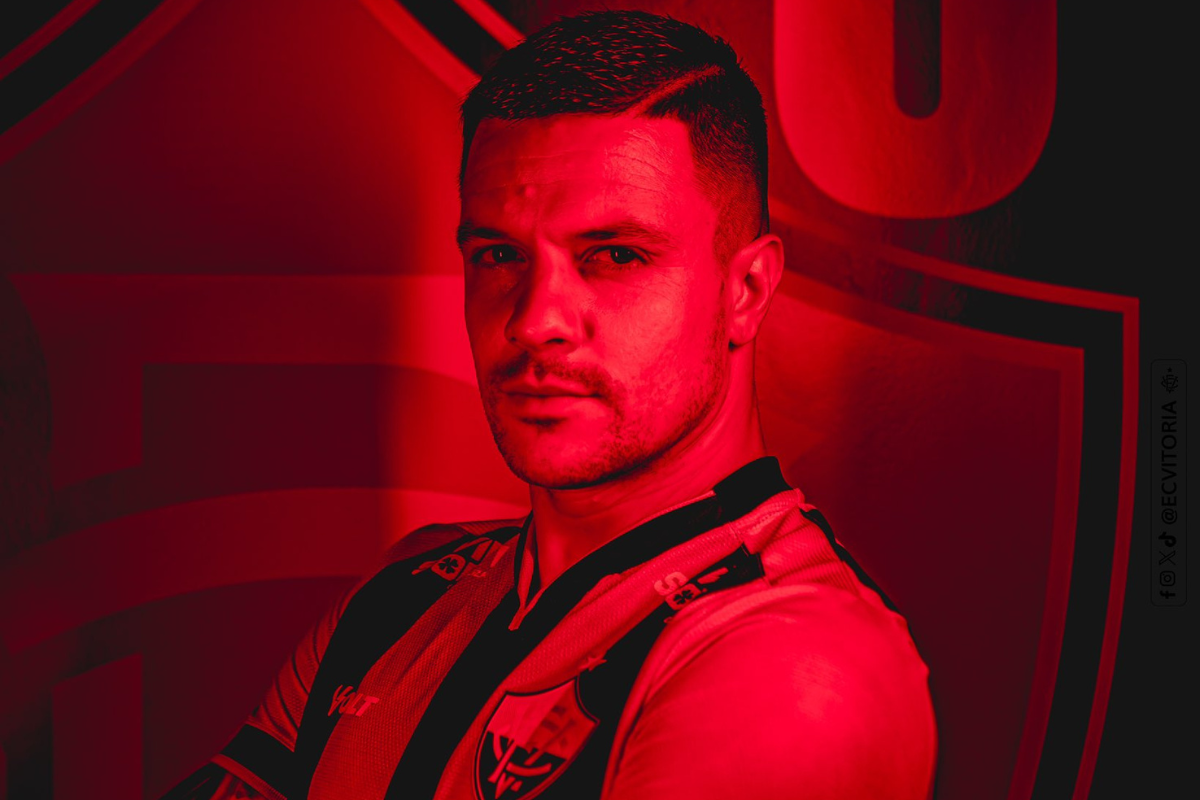 Renato Kayzer  por Divulgação/EC Vitória