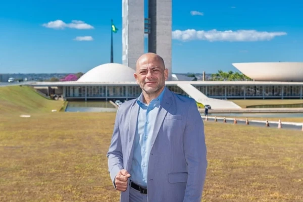 Adair Pereira de Araújo