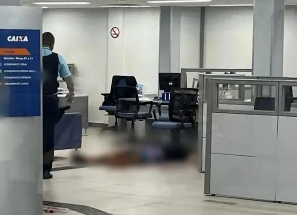 Cliente foi baleado dentro de agência da Caixa após discussão