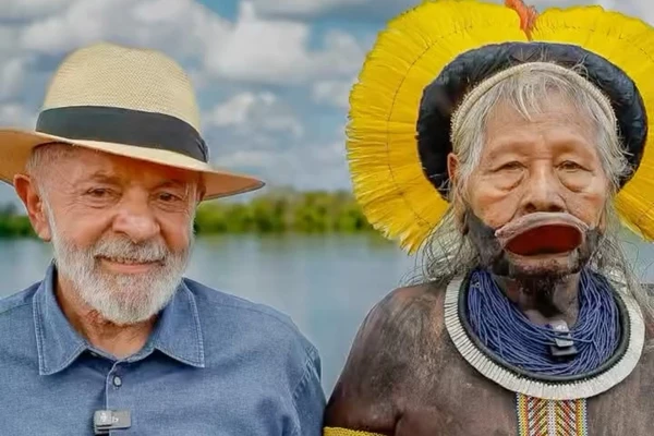 Lula e Cacique Raoni
