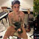 Imagem - Justin Bieber curte foto de Selena Gomez com noivo e web reage; 'não superou, né?'