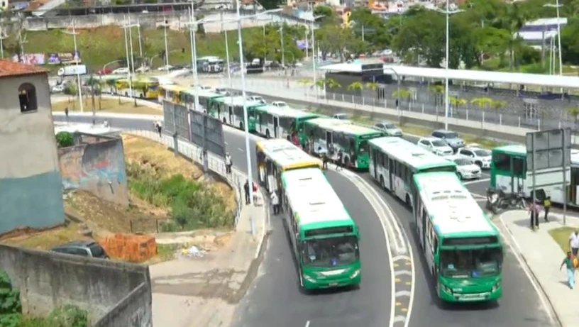 Imagem - Rodoviários e empresas de transporte entram em acordo e greve de ônibus é cancelada, diz prefeitura