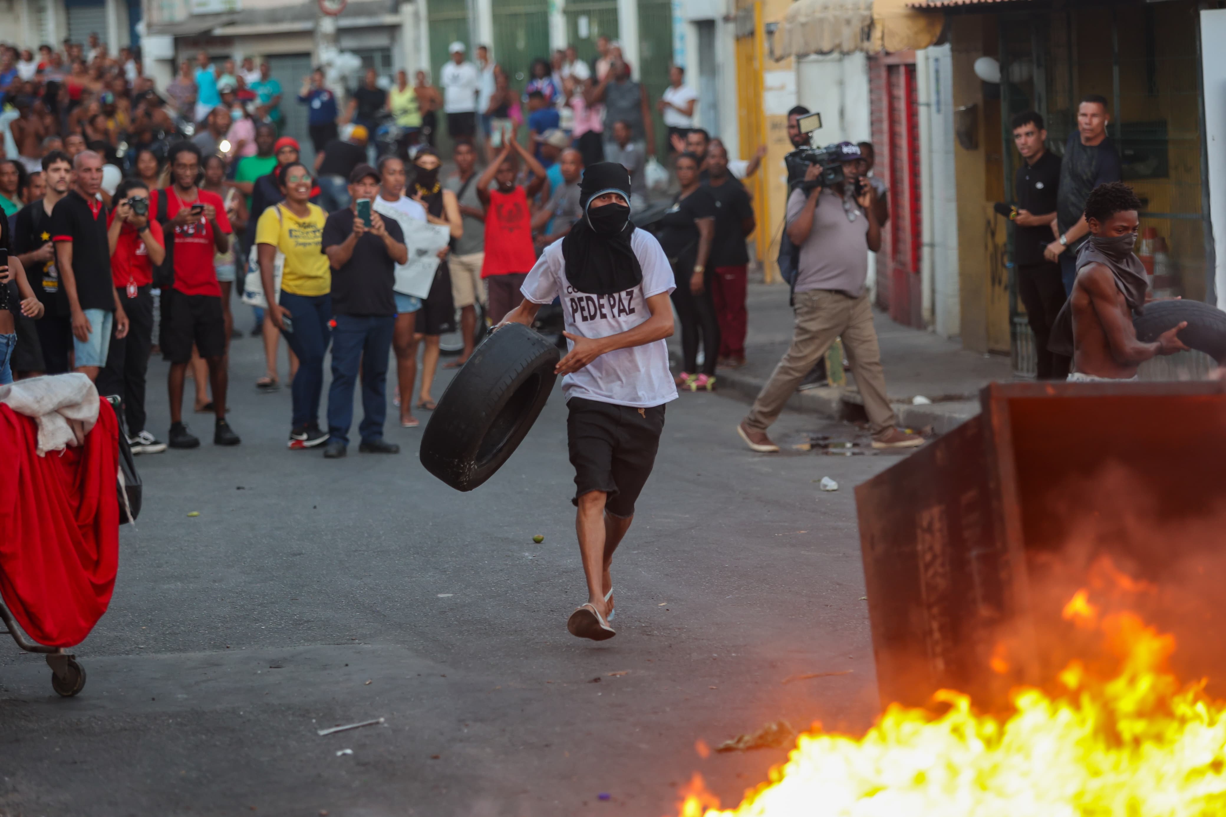 Protestos pela morte de Luiza Silva dos Santos de Jesus, na Engomadeira por Marina Silva/CORREIO