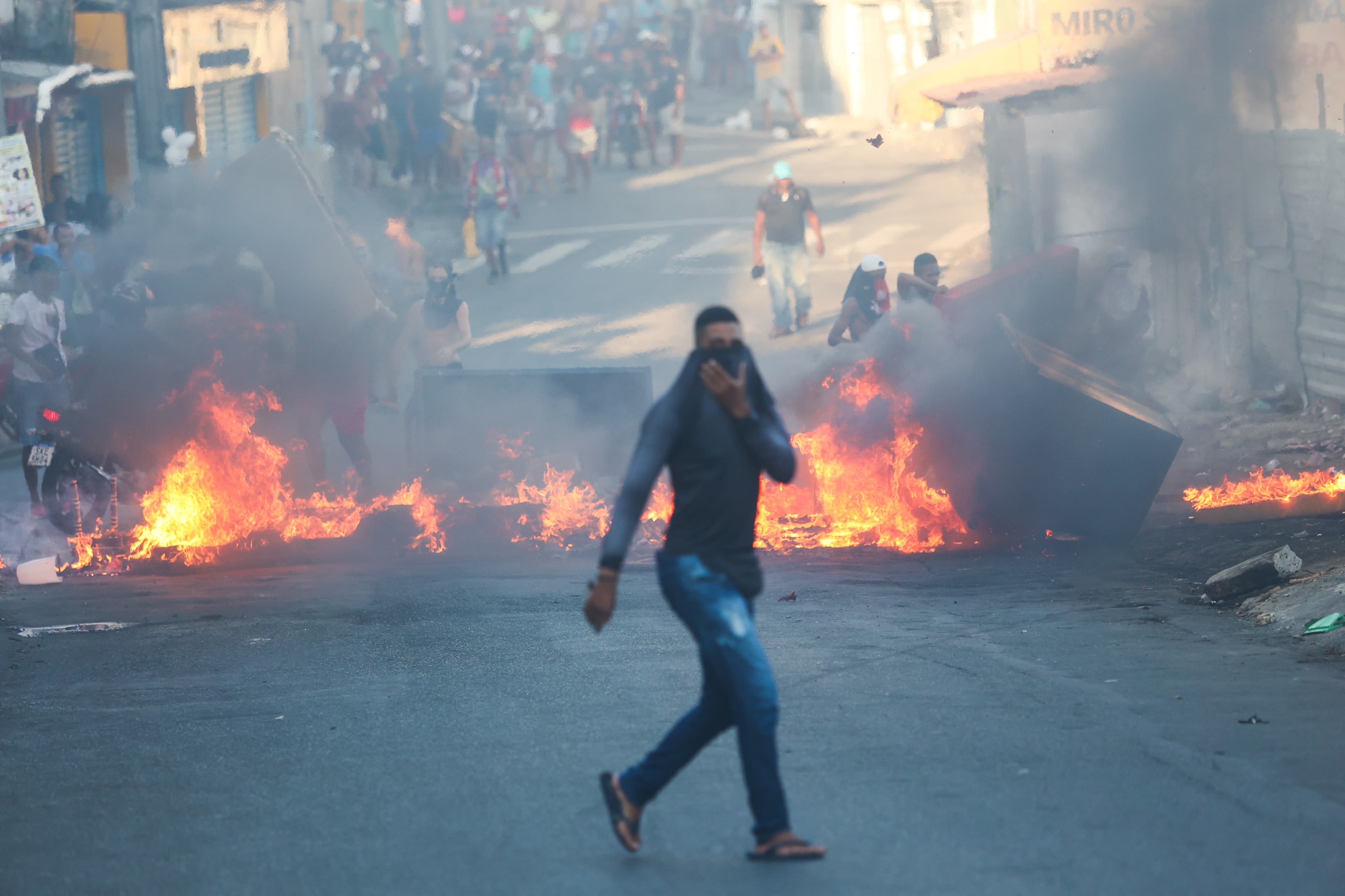 Protestos pela morte de Luiza Silva dos Santos de Jesus, na Engomadeira por Marina Silva/CORREIO