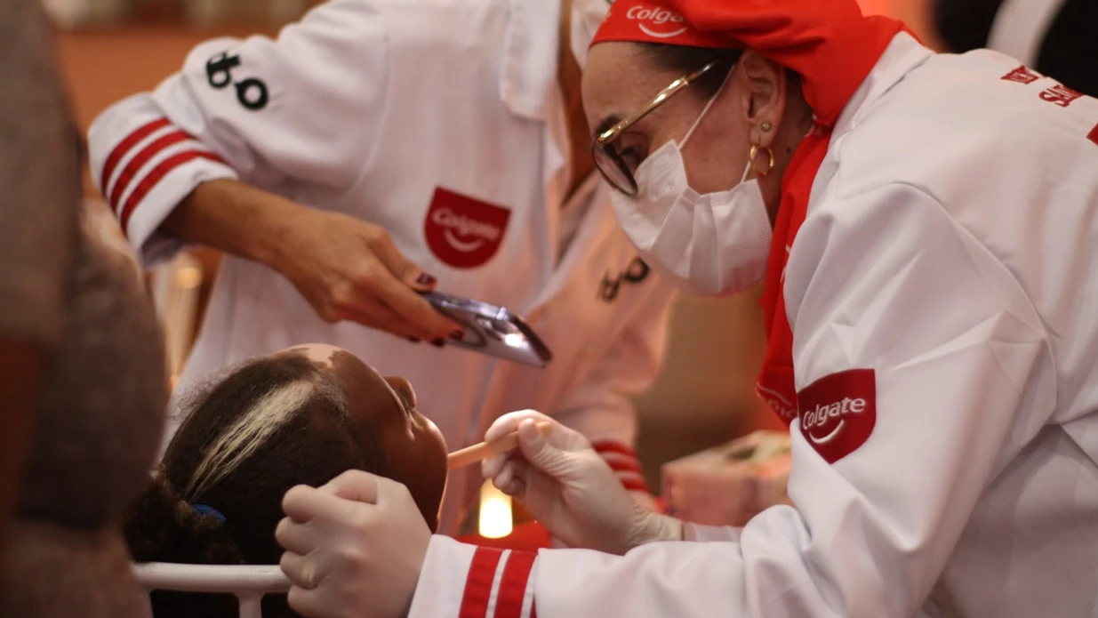 Imagem - Dentistas voluntários selecionam jovens para tratamento dental gratuito em Salvador e Feira; veja como participar