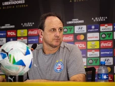 Imagem - Após assumir liderança na Libertadores, Ceni prega cautela: 'Temos um longo caminho'