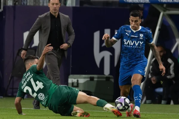 Al-Hilal e Al-Ahli duelam em busca de uma vaga na final da Champions da Ásia