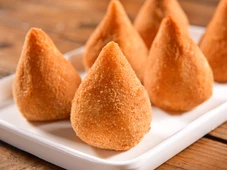 Imagem - Briga boa: qual é a coxinha mais gostosa de Salvador?