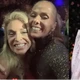 Imagem - Adriane Galisteu posa com primeira ex de Roberto Justus em festa de aniversário do empresário